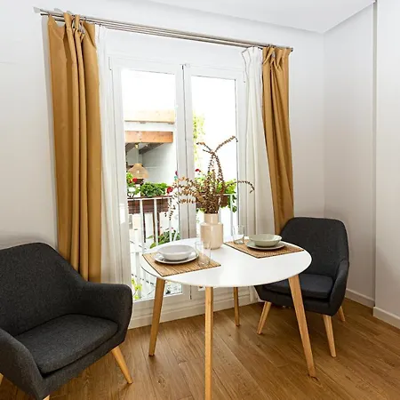 7escalones Aparthotel